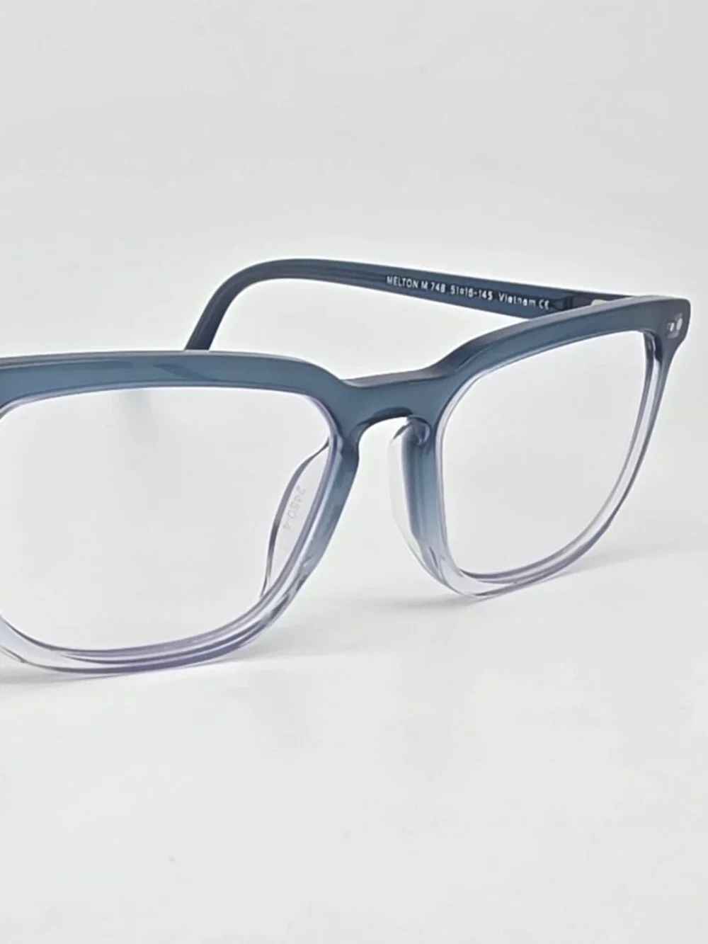 Warby Parker Melton M 748 Caspian Crystal Fade Eyeglasses Frame w Case 51-16-145